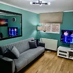 Deluxe Apartment - 1 Min Away From Camden Market And Station